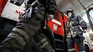Спасатели МЧС России ликвидировали пожар в частной хозяйственной постройке в Тисульском МО